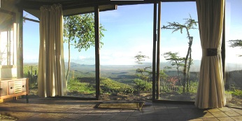 L'ol Dacha Hotel outside view