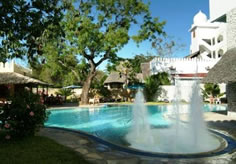 Bamburi Beach Hotel, pool
