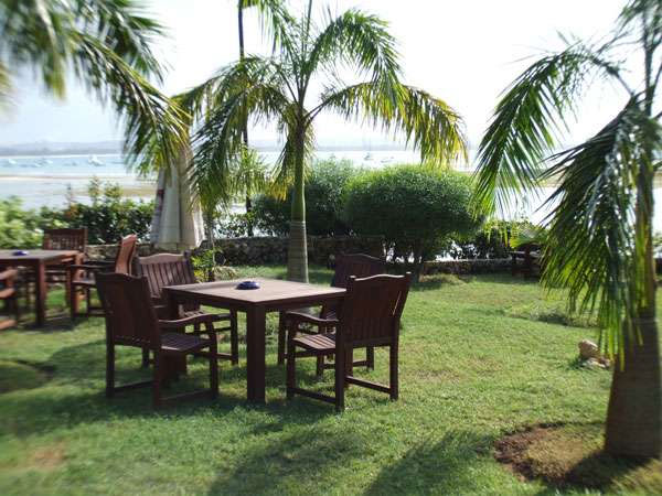 Coral Beach Hotel - outside