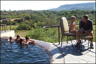 E Unoto Retreat Lodge - Pictures