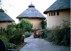 E Unoto Retreat Lodge - Pictures